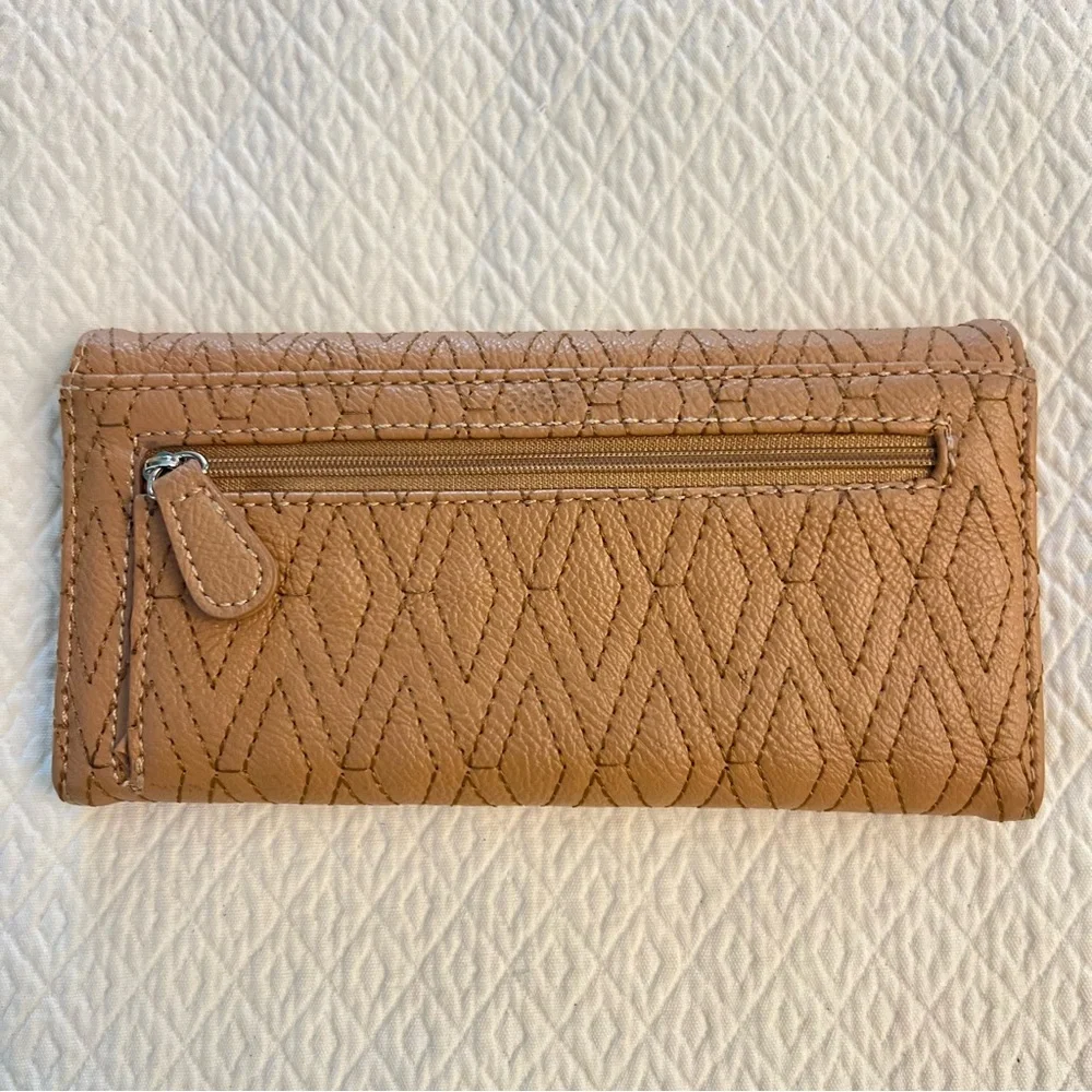 NINE WEST Long Diamond Quilted Wallet